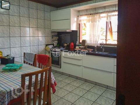 Image 3 - 573476