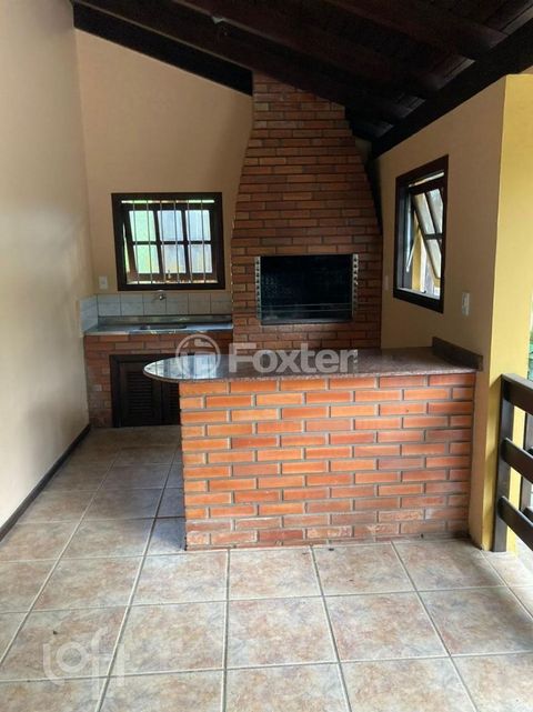 Image 4 - 573571