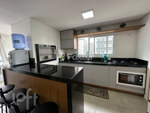 Image 7 - 586642
