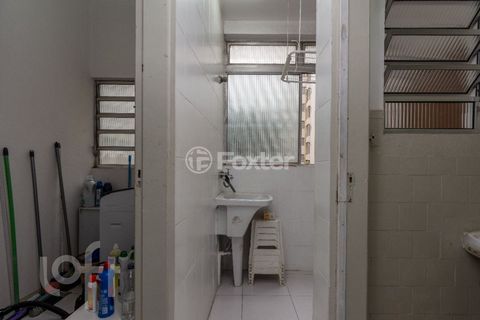 Image 7 - 586744