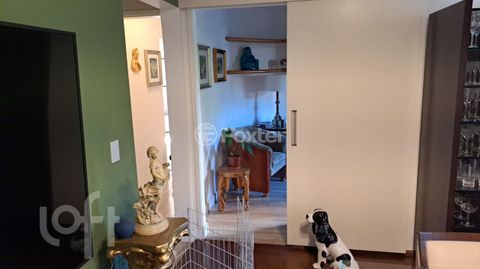 Image 3 - 586891
