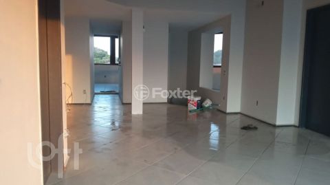 Image 7 - 586960