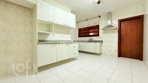 Image 8 - 588914