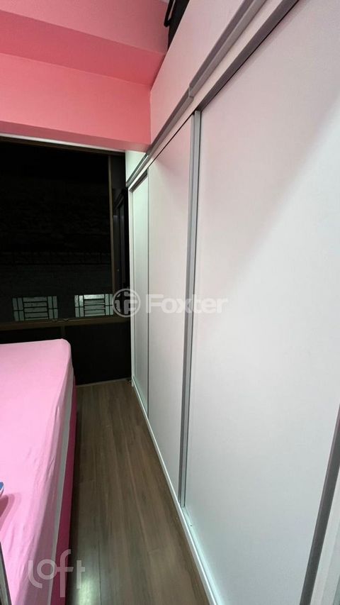 Image 9 - 591576