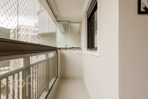 Image 16 - 591653