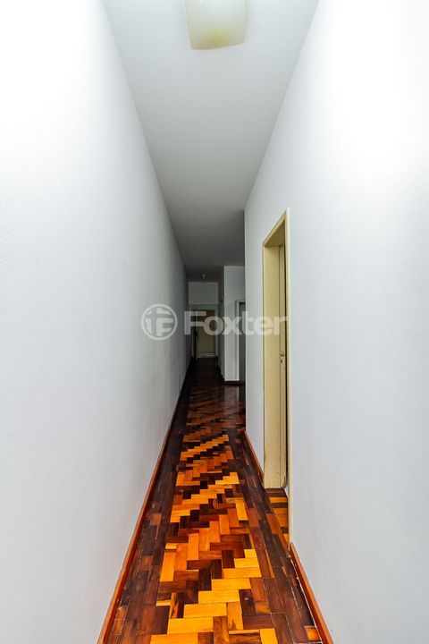 Image 4 - 593330