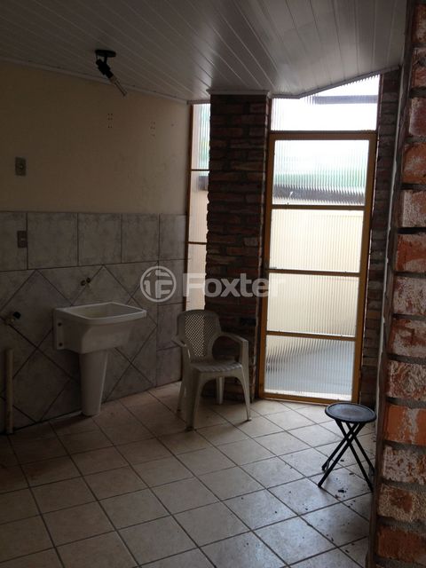 Image 7 - 595664