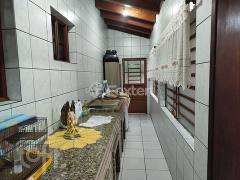 Image 1 - 596569