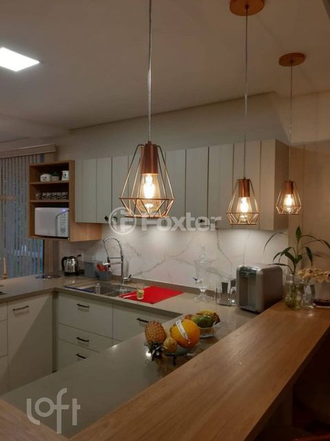 Image 4 - 611346