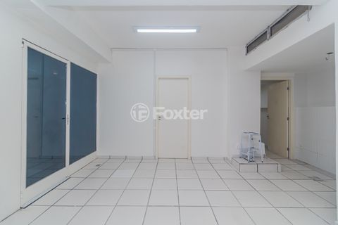 Image 4 - 611882