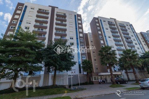 Image 1 - 612489