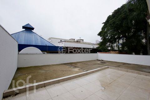 Image 10 - 616810