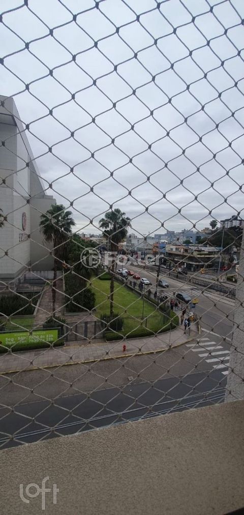 Image 11 - 616905