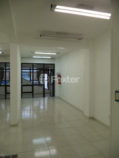 Image 2 - 619400