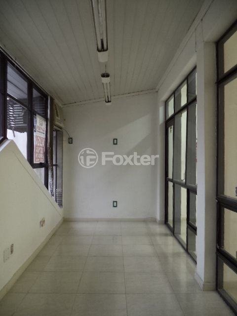Image 6 - 619400