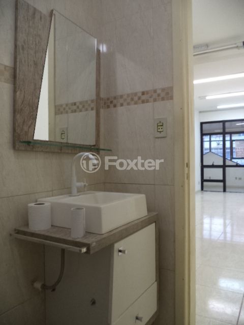 Image 9 - 619400