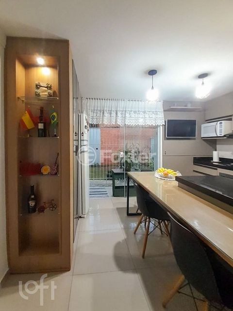 Image 7 - 621910