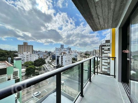 Image 17 - 635301