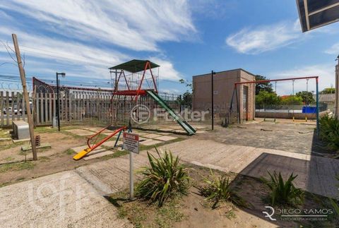 Image 17 - 642427