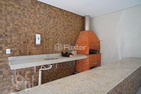 Image 5 - 642830