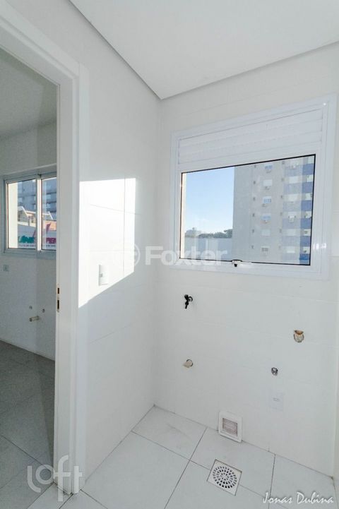 Image 4 - 644200