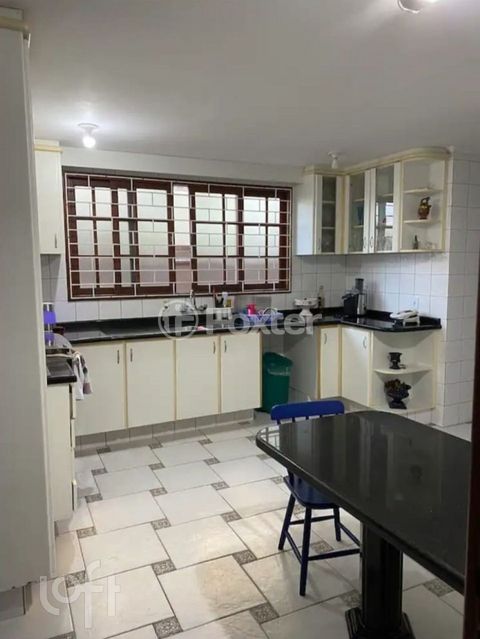 Image 0 - 646428