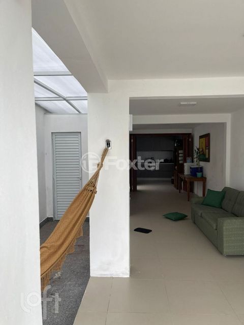 Image 7 - 646442
