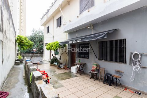 Image 8 - 648429