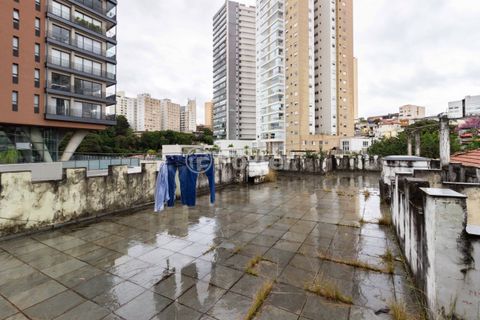 Image 13 - 648429