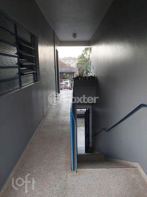 Image 17 - 648617