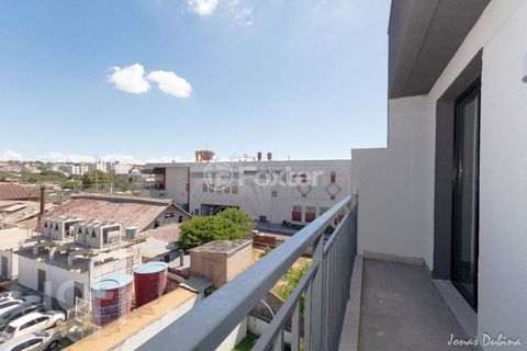 Image 9 - 648891