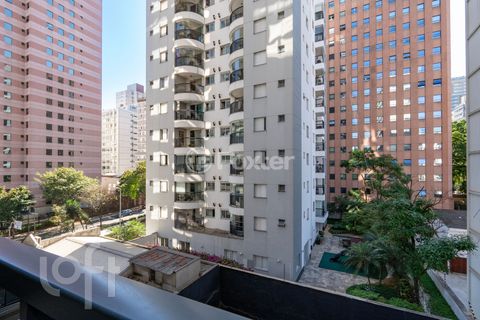 Image 10 - 648988