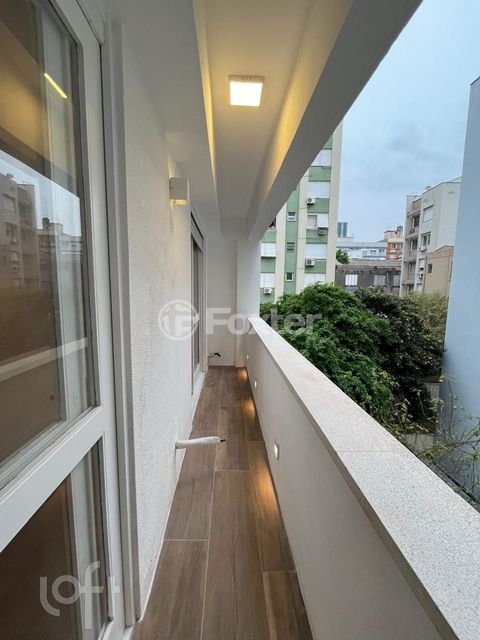 Image 8 - 650658