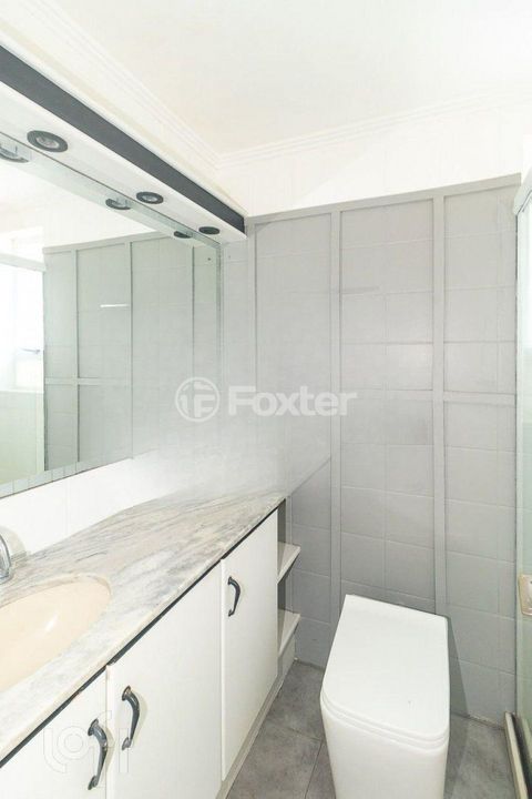 Image 19 - 650762