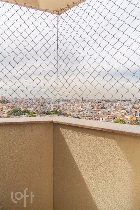 Image 13 - 651258