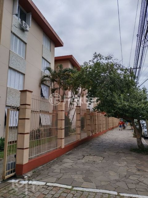 Image 1 - 651630
