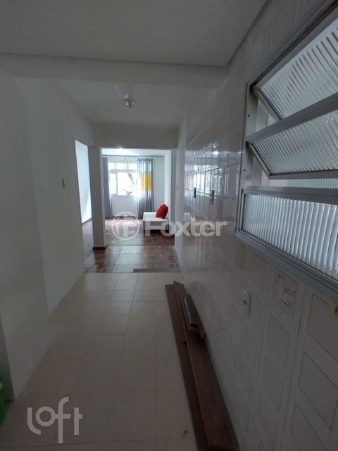 Image 10 - 651630