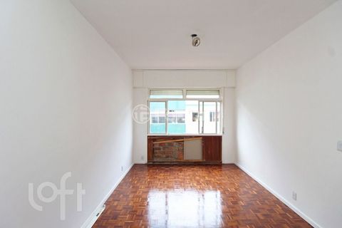 Image 11 - 655698