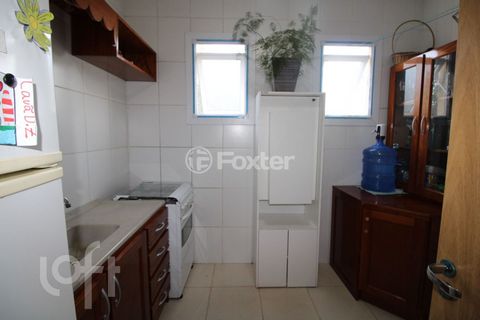 Image 4 - 656612