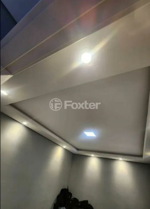 Image 11 - 656943