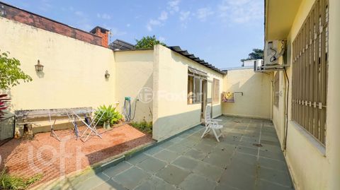 Image 19 - 657280