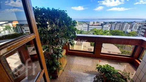 Image 8 - 657529
