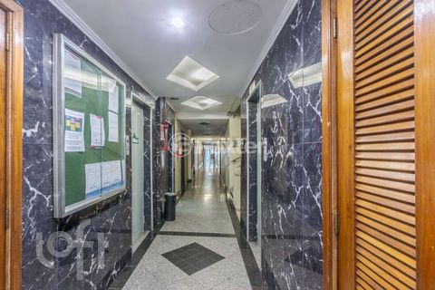 Image 13 - 657639