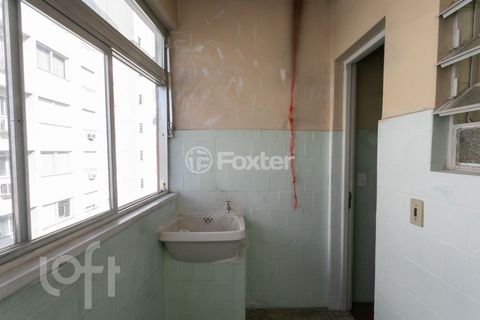Image 17 - 658143