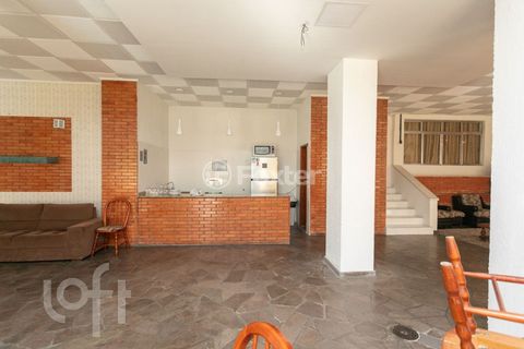 Image 6 - 658143
