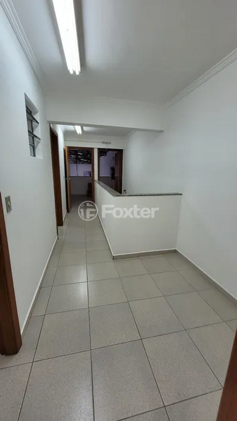Image 10 - 660843