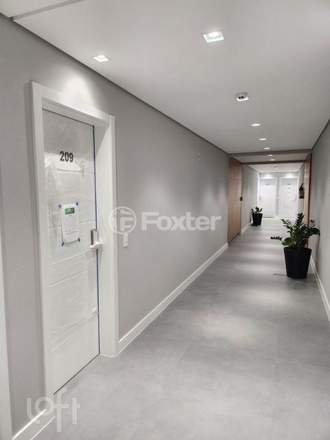 Image 6 - 661659