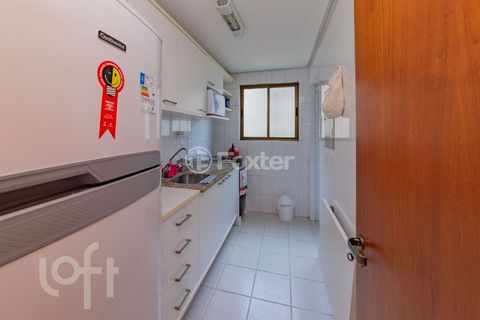 Image 9 - 661936