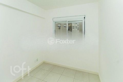 Image 17 - 665045