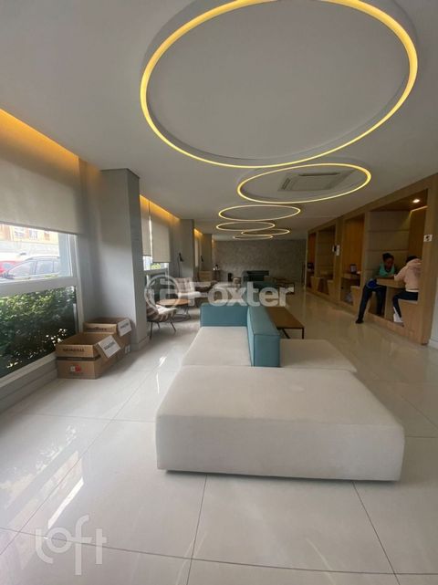 Image 14 - 665388